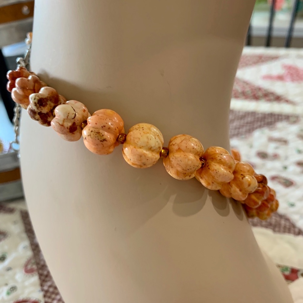 Fall Pumpkin Necklace. - image 4